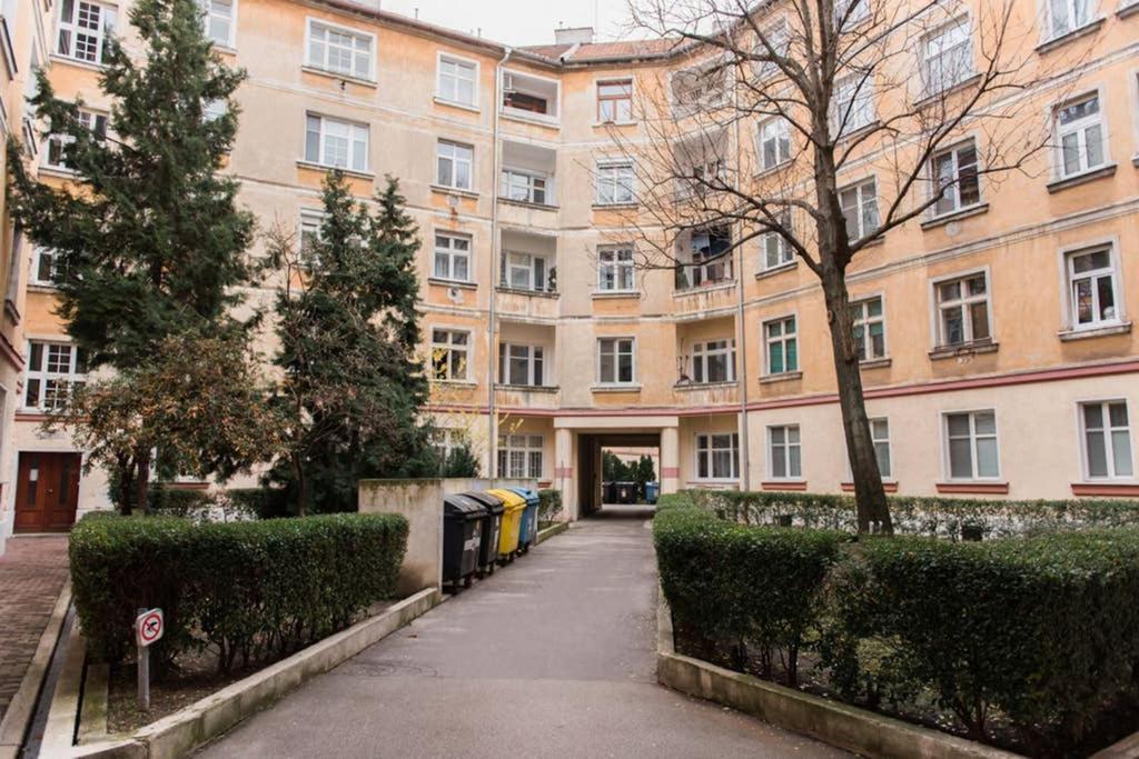 Lion Apartments In Historical Center, Bratislava Old Town Dış mekan fotoğraf