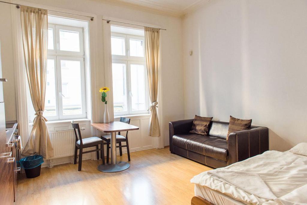 Lion Apartments In Historical Center, Bratislava Old Town Dış mekan fotoğraf
